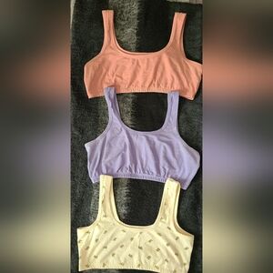 ARQ bra bundle 2x gently used